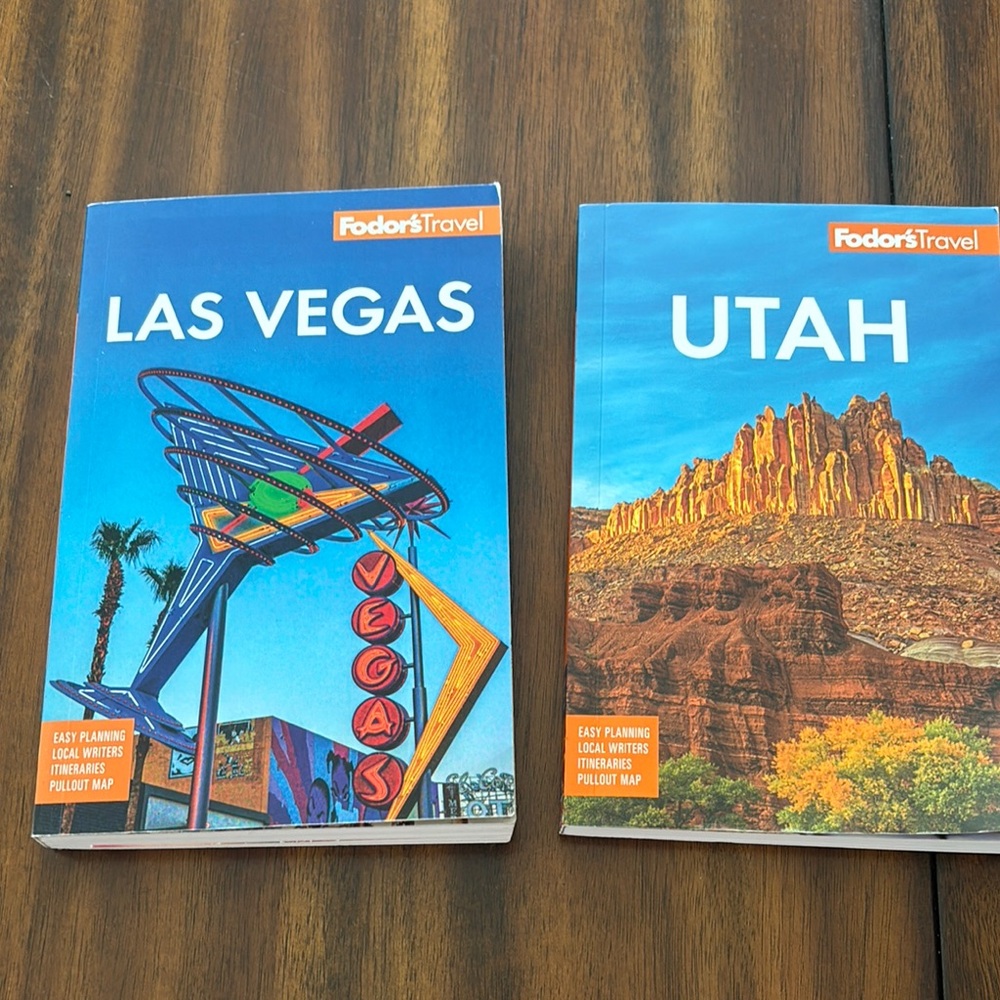 Travel Guide Set - Las Vegas and Utah